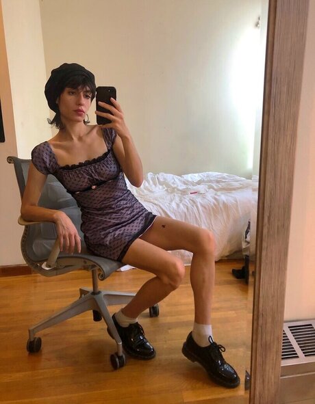 Anna Khachiyan model high quality picture