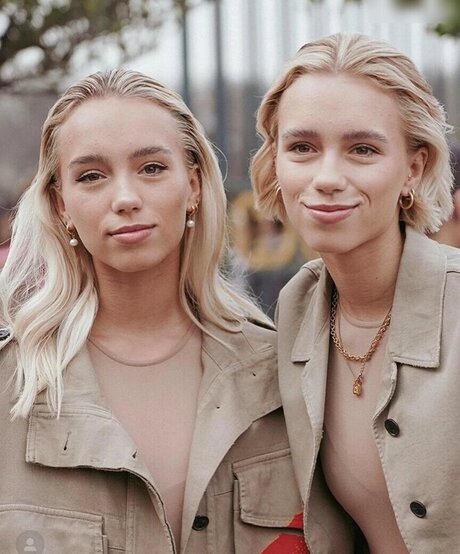 Lisa und Lena perfect model picture