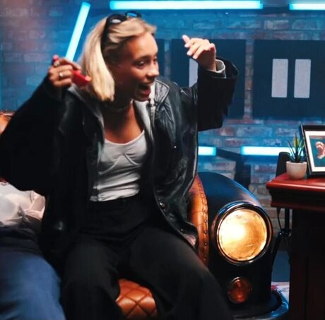 Lisa und Lena star beautiful galleries