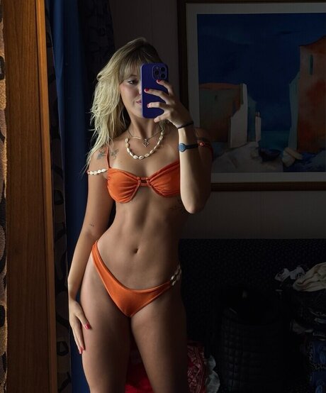 Giovana Aguilera xxx star gallery