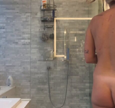 Stephanie Summers art actress photo