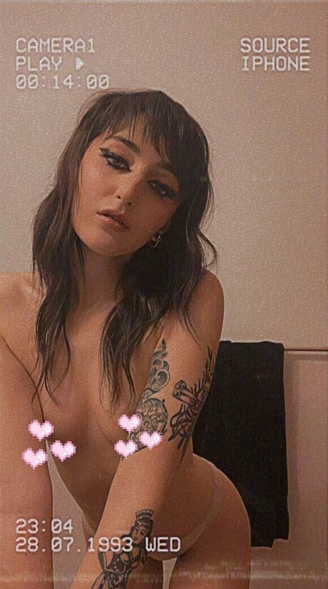 Holly Hellbound hot pornstar photos