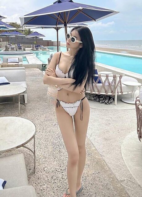 nerdy onlyfans pornographic pictures