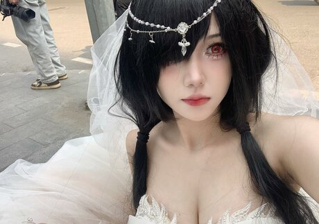 mirror onlyfans naked photos