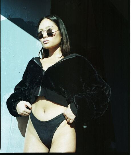 Janet Yuan beautiful model archive