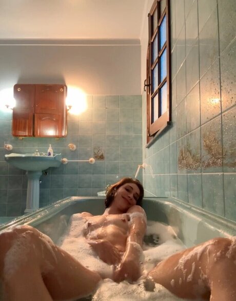 Karrrlie pretty pornstar galleries