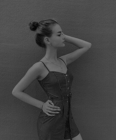 off grid onlyfans art naked photos