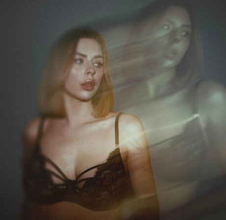 Dasha Baieva naked star pics