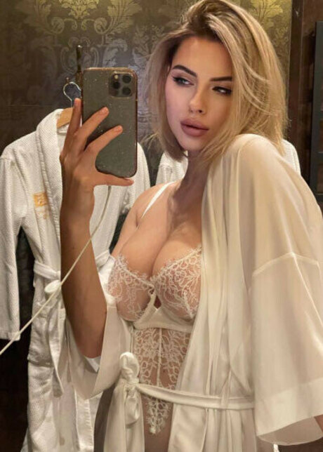 Dasha Baieva hot model gallery