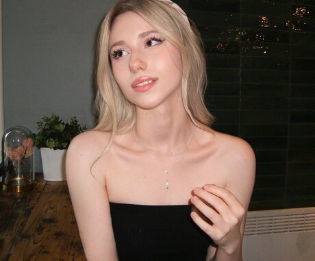 Kitty Mae xxx star picture