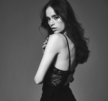 18 asian onlyfans sexy images