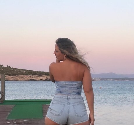 Fidan Atalay xxx model galleries