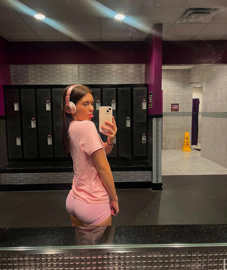 Raegan Owens best model photos