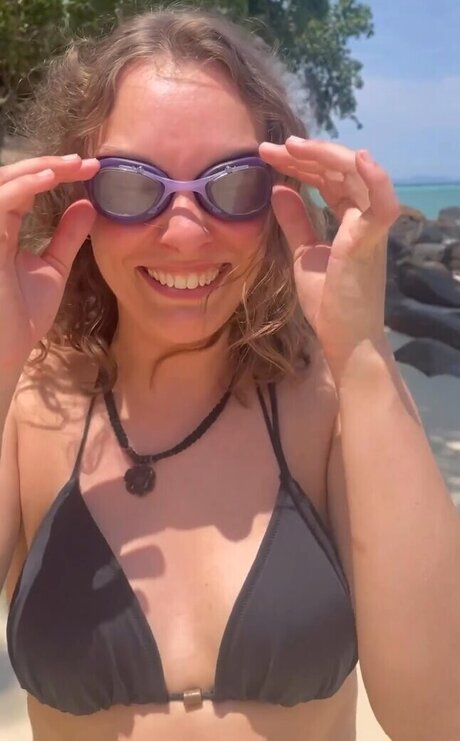 Sabrina Outdoor nudes pornstar photos