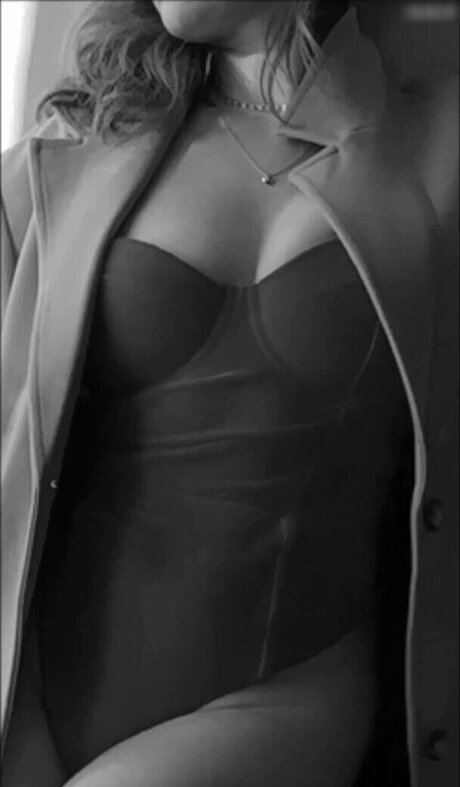 Sonny Loops model best photos