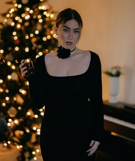 young onlyfans sexy gallery