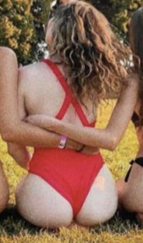 Sonny Loops naked star image