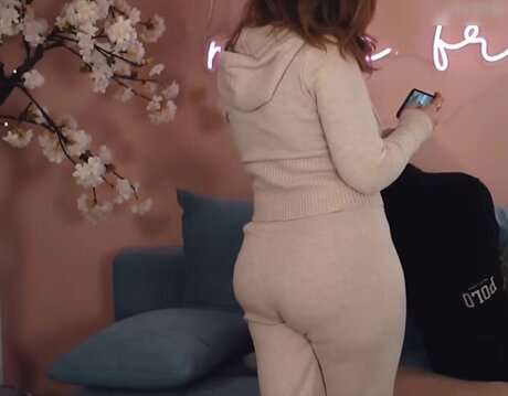 Sonny Loops pornstar pretty photo