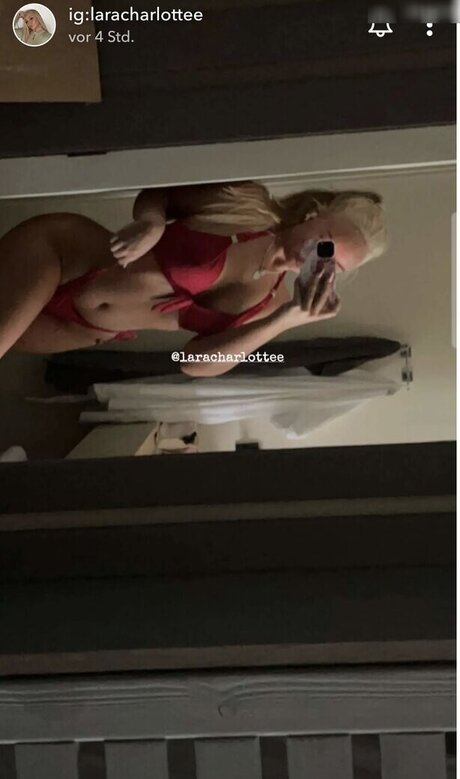 Lara Charlottee pornstar hot pics