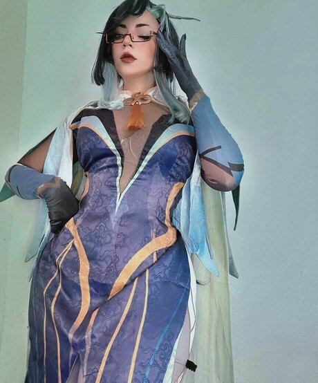 female popular onlyfans adult galleries