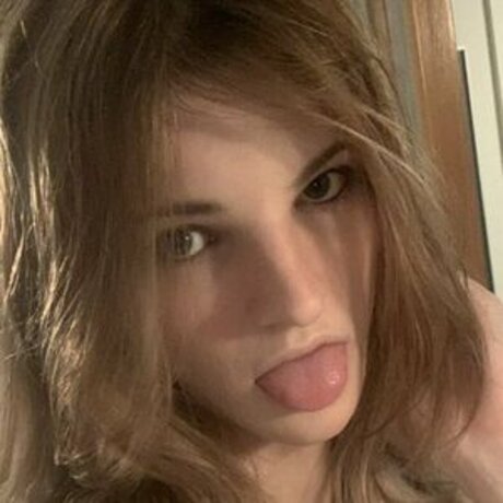 Crowbar Enjoyer pornstar erotic gallery