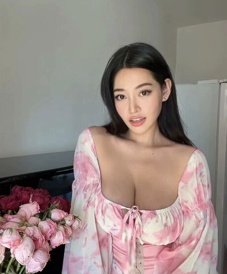 floralydo high quality actress pics