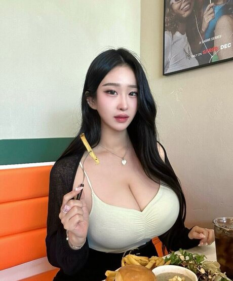 Dahee0326 Dh oh eb star free photo