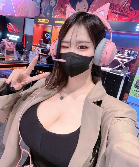 asian onlyfans beautiful xxx pics