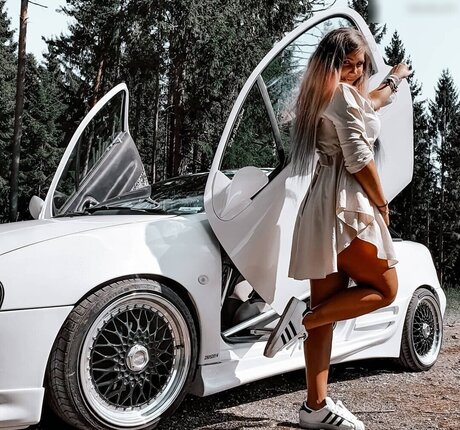 Nicole Miss opel xxx model pics