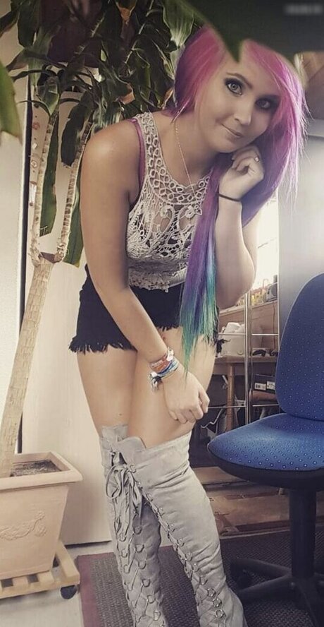 teen young onlyfans nice image