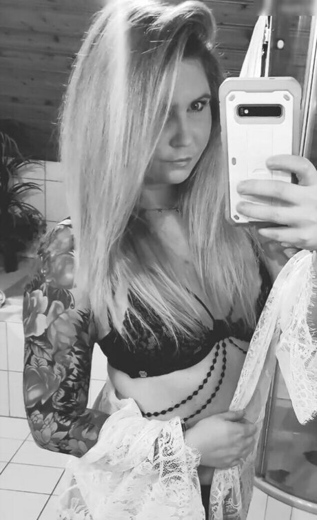 sexy black onlyfans hd picture