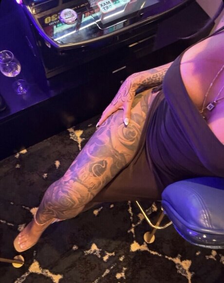 asian mom onlyfans hot nude photo