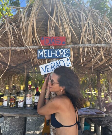 Marina Person star erotic pics