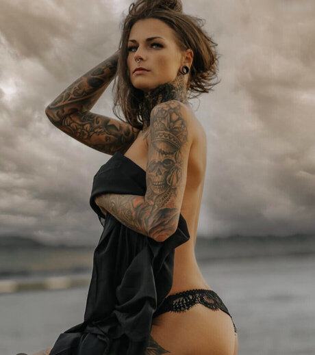 Maxiink perfect pornstar photos