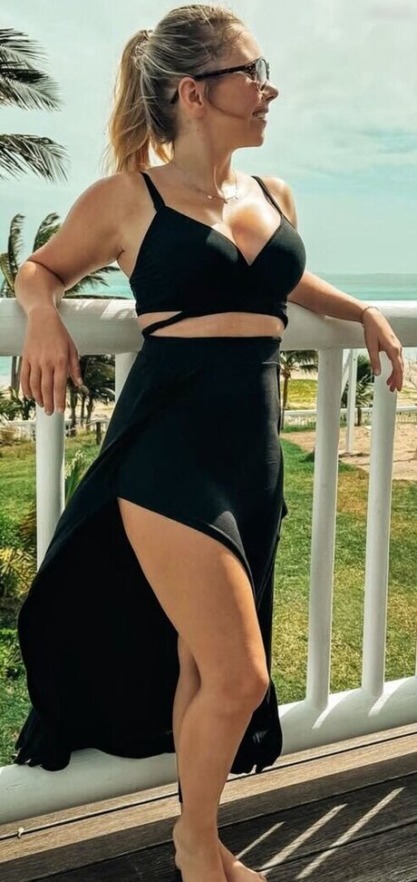 asian shemale onlyfans hot nude images