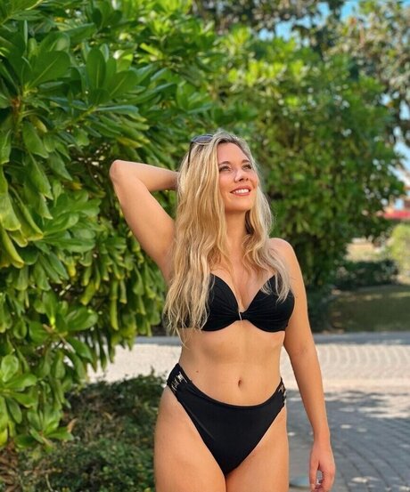 pantyhose milf onlyfans hot naked images