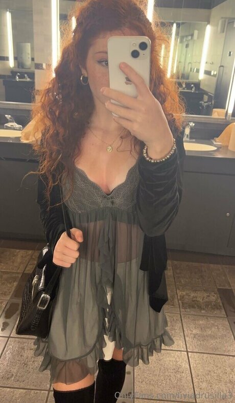 Livia Paige perfect pornstar img