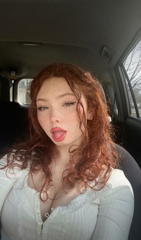 Livia Paige pornstar beautiful archive