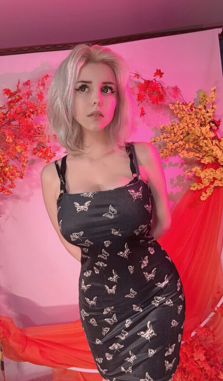 Likkio pornstar nude photo