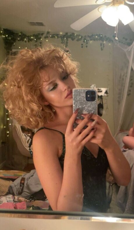 Gina Lynn model nice archive