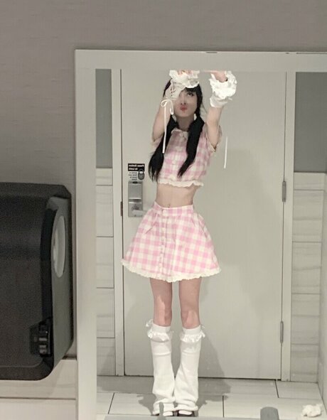 Sashad0ll top actress pics