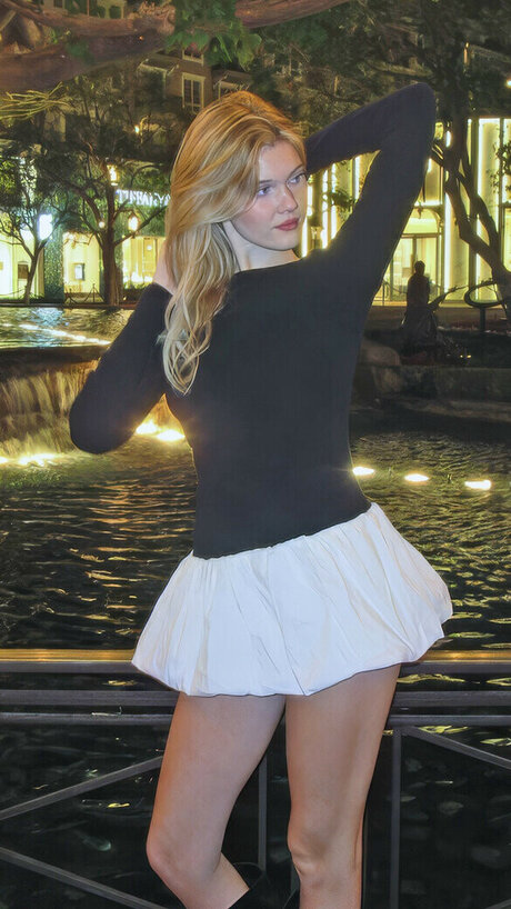 Sarah E Coomer perfect star pic