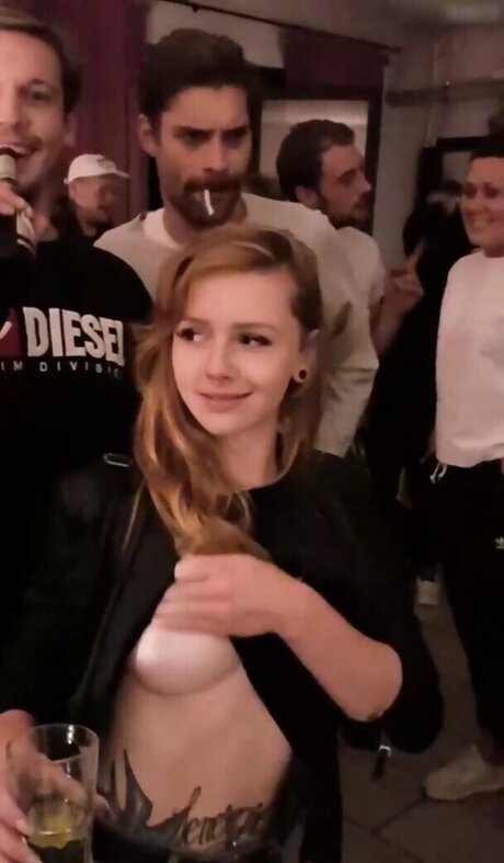 bikini princess onlyfans porn image