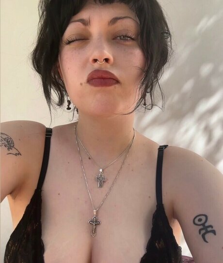 Violet Grohl hot star pictures