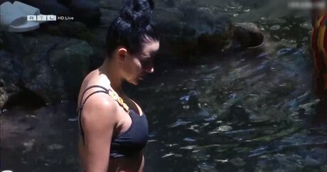 stepdaughter onlyfans free porn picture