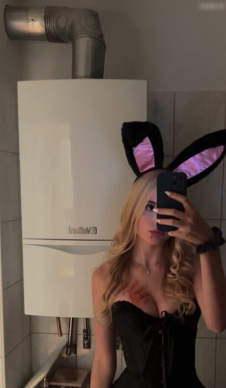 joi onlyfans hot sexy image