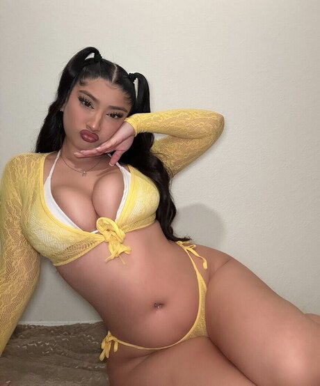 thaonenonlyyb free model gallery