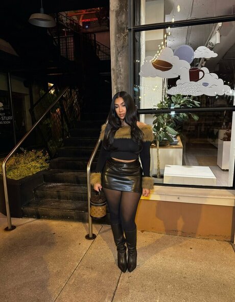 hairy legs onlyfans free sex gallery