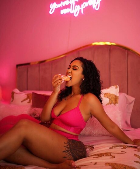 teacher milf onlyfans erotic picture