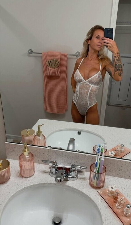 scottymild nudes star photo